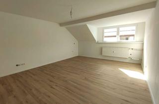 Wohnung mieten in 44532 Lünen, Großzügig geschnittene 4-Zimmer Dachgeschosswohnung in der Innenstadt von Lünen