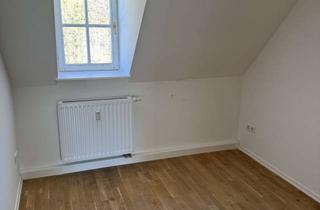 Wohnung mieten in Stein, 08118 Hartenstein, Gemütliche Dachgeschosswohnung mit Gartennutzung