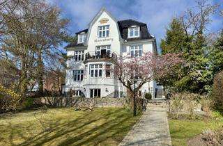 Wohnung mieten in Mühlenberg 23, 23570 Travemünde, Villa Rosenburg - Traumhafte 4-Zi.-Whg. im Dachgeschoss