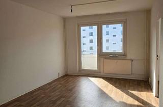Wohnung mieten in Albrecht-Dürer-Straße 58, 39576 Stendal, Kleine 3 -Raumwohnung zum kleinen Preis!
