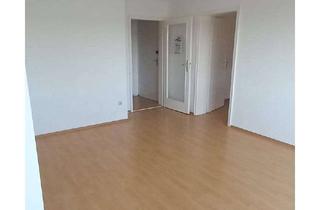 Wohnung mieten in Schaffhauserstraße 10, 81827 Trudering-Riem, Helle 2-Zimmer Wohnung mit Balkon im 8. OG in München Forstenried