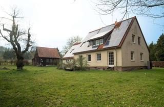 Haus kaufen in 31737 Rinteln, Ehemaliges Försterhaus in Waldrandlage – mit Einliegerwohnung, Scheune und Effizienzklasse B
