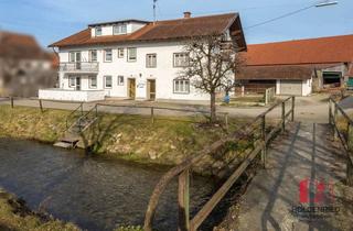 Haus kaufen in 87733 Markt Rettenbach, Frechenrieden/Allgäu: Viel Wohnraum (4 Whg.) für Familien oder Mitarbeiter!