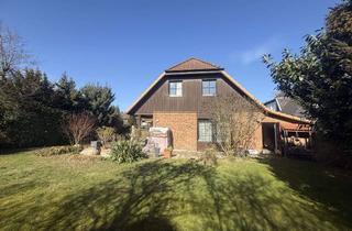 Einfamilienhaus kaufen in 23611 Bad Schwartau, Versetzt angebautes Einfamilienhaus mit großem Grundstück in ruhiger Sackgassenlage