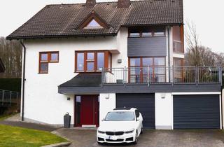 Villa kaufen in Ackerstraße 22, 59929 Brilon, Hochwertige Stadtvilla, mit Blick über Brilon