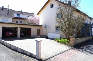 Haus kaufen in 89287 Bellenberg, Großzügige DHH mit DG Ausbau, Vollwärmeschutz und Do.-Garage in 89287 Bellenberg