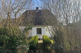 Haus kaufen in 25980 Sylt, Bestandshaus oder Neubauoption in gefragter Lage