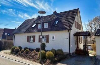 Einfamilienhaus kaufen in Schloßstraße 60, 78573 Wurmlingen, Charmantes Einfamilienhaus mit Einliegeroption und Doppelgarage in ruhiger Lage von Wurmlingen