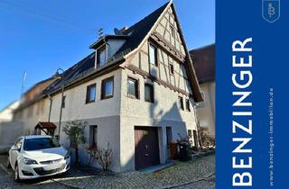 Haus kaufen in 72555 Metzingen, Stadtnah und dennoch ruhig: 5-Zimmer-Haus mit Garage und Stellplatz