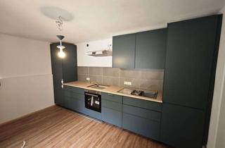 Haus mieten in Obersölden, 94034 Grubweg, Kleines älteres Häuschen mit EBK in Passau Grubweg in einem parkähnlichem riesigen Grundstück