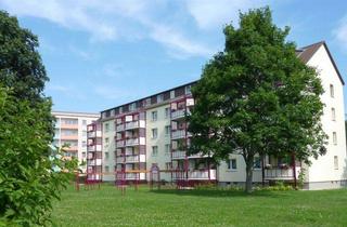 Wohnung mieten in Adolf-Damaschke-Str. 53A, 08606 Oelsnitz, Gemütliche möblierte 2-Raum-Dachgeschosswohnung mit Rabatt im ersten Jahr