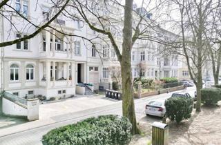 Wohnung kaufen in Adolfsallee, 65185 Wiesbaden, Bezugsfreie 4-Zimmer DG-Wohnung im Herzen Wiesbadens im Denkmalobjekt