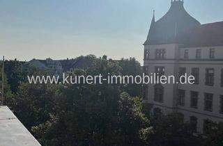 Wohnung kaufen in Willy-Lohmann-Straße 11, 06114 Paulusviertel, Attraktiver Dachrohling mit Baugenehmigung an der Pauluskirche, 5 Zimmer und Loggia, Wfl.166.19 m²