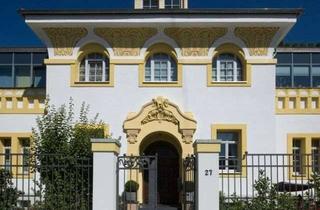 Wohnung kaufen in Steubenstraße 27, 90763 Südstadt, Maisonette-Wohnung in Jugendstilvilla mit traumhafter Dachterrasse