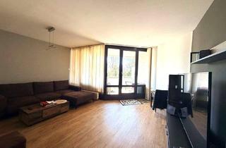 Wohnung kaufen in 64625 Bensheim, Stilvolle 2-Zimmer-Wohnung mit beeindruckender Raumhöhe in begehrter Lage von Bensheim