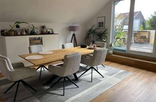 Lofts mieten in Kirchstraße 35a, 52499 Baesweiler, Wohntraum mit Loft-Charakter: Klimatisiertes 4,5-Zimmer-Juwel mit Kamin & Südbalkon