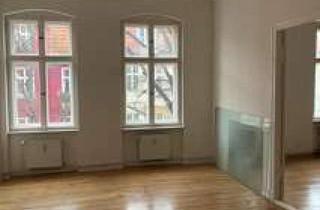 Wohnung mieten in Achenbachstraße, 13585 Spandau, 4-Zimmer Klassische Berliner-Altbauwohnung in Spandau