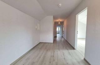 Wohnung mieten in 61137 Schöneck, Neuwertige Dreieinhalb-Zimmerwohnung mit Terrassennutzung