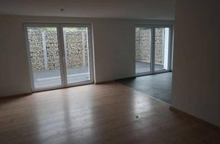 Wohnung mieten in Heuweg 12, 90574 Roßtal, Helle 2,5-Zimmer Wohnung mit Terrasse in Roßtal-Oedenreuth