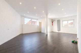 Haus kaufen in 74379 Ingersheim, Modernisiertes Stadthaus mit großer Dachterrasse & viel Platz im Herzen von Kleiningersheim