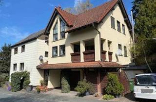 Haus kaufen in 35460 Staufenberg, Schönes Zweifamilienhaus in Staufenberg