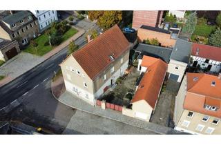 Mehrfamilienhaus kaufen in 06711 Theißen, Großzügiges Mehrfamilienhaus mit Nebengebäude in Theißen