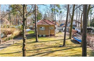 Haus kaufen in 14548 Schwielowsee, Großzügiges Grundstück mit Entwicklungspotenzial – Modernisiertes EFH mit Kamin & Ausbauoption