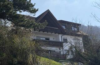 Haus kaufen in 73101 Aichelberg, Großzügiges 3-Familienhaus mit Panorama, Gartenlandschaft und Entwicklungspotenzial