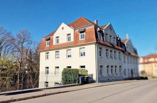 Wohnung kaufen in 08066 Zwickau, Tolle Kapitalanlage mit 8,84 % Rendite! Vermietete 2-Raum-Wohnung mit Balkon in Zwickau zum Verkauf