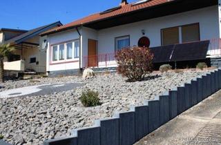 Haus kaufen in Eichendorffstraße 10, 75050 Gemmingen, . Ruhe , Platz, Natur - Zweifamilienhaus.in ruhiger Lage!