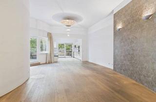 Wohnung kaufen in 65183 Wiesbaden, Wiesbaden - Taunusstraße: Einzigartige 3-Zimmer-Stadtwohnung mit Aufzug, Balkon und romantischer Terrasse