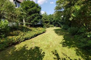 Einfamilienhaus kaufen in 40670 Meerbusch, Meerbusch - RAUMWUNDER - freistehendes Ein- bis Zweifamilienhaus mit ausbaufähigem Dachboden in Meerbusch-Bovert