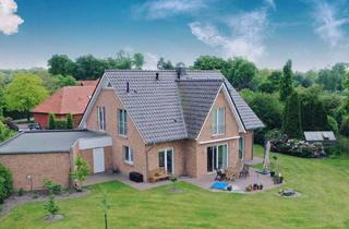 Einfamilienhaus kaufen in 26349 Jade, Jade - Landhaus mit Herrengiebel in Schweiburg
