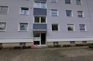 Wohnung kaufen in 38304 Wolfenbüttel, Wolfenbüttel - Von privat: 4-Zimmer-Wohnung mit Balkon und Stellplatz, Top-Lage