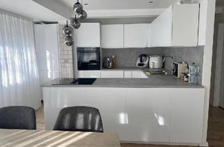 Wohnung kaufen in 71088 Holzgerlingen, Holzgerlingen - sehr gute Lage top Infrastruktur Wohnung in holzgerlingen