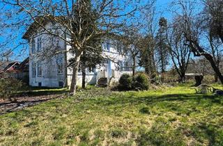 Bauernhaus kaufen in 23730 Neustadt, Neustadt in Holstein - Haus mit großem Grundstück und viel Potential im Großraum Kiel