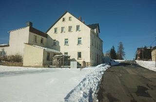 Haus kaufen in 09496 Marienberg, Marienberg - Haus mit Wohnungen & großer Gewerbefläche