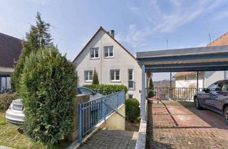 Haus kaufen in 79540 Lörrach, Lörrach - Charmante Split-Level-Hälfte mit bestem Ausblick in Lörrach-Salzert