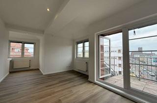 Wohnung kaufen in Kurfürstenstraße 57, 12105 Mariendorf, Bezugsfreie, großzügige 1-Zimmer-Altbauwohnung im Dachgeschoss mit schönem Balkon und Wohnküche!