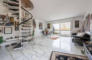 Wohnung kaufen in 45136 Bergerhausen, Lichtdurchflutete Maisonettewohnung mit Balkon und Weitblick in Essen-Bergerhausen