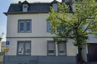 Wohnung kaufen in 61118 Bad Vilbel, Gepflegte 3-Zi. DG-Wohnung als Kapitalanlage oder zur Eigennutzung