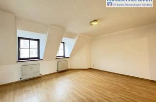 Wohnung kaufen in 90537 Feucht, Gepflegte 2-Zimmer-Dachgeschosswohnung im Herzen von Feucht!