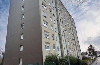 Wohnung kaufen in 76593 Gernsbach, Wohnen mit Aussicht: 4 Zi.-ETW mit Loggia, Garage & Aufzug - Kapitalanlage oder Zuhause für Familien