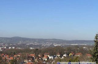 Wohnung kaufen in 37075 Göttingen, Stilvolle Dachgeschosswohnung in Toplage im Göttinger Ostviertel mit unverbaubarem Ausblick