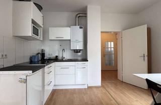 Wohnung mieten in 58095 Mittelstadt, Lichtdurchflutete möblierte - 3-Zimmer-Wohnung im Zentrum Hagens - WG geeignet