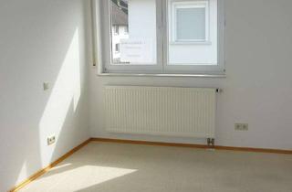 Wohnung mieten in Beethovenstraße 50, 76571 Gaggenau, Gepflegte 3‑Zimmer Wohnung mit Balkon im 1. OG in Gaggenau