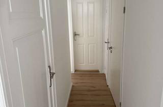 Wohnung mieten in Waller Heerstraße, 28217 Westend, 3-Zimmer Dachgeschosswohnung mit Balkon in Bremen-Westend