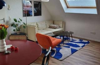 Wohnung mieten in Ötztaler Straße 29, 70327 Untertürkheim, Großzügige 2,5-Zimmer DG-Wohnung zentral in Stuttgart-Untertürkheim