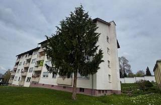 Wohnung mieten in Heinz Schnauferstr. 75, 75365 Calw, Top gepflegte 3 Zimmer Wohnung im 3.OG mit EBK, Balkon sowie Einzelgarage in Calw-Bereich Heumaden