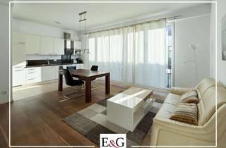 Wohnung mieten in 70173 Mitte, Komfortables City-Living: Helle 2-Zimmer-Wohnung mit Einbauküche